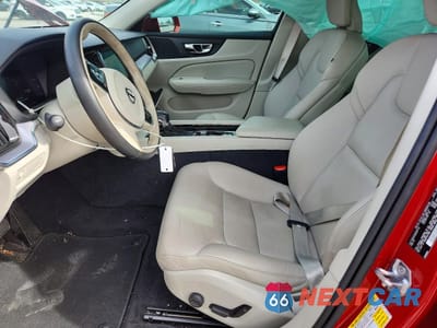 Zdjęcie 7 z 12 samochodu: 2019 VOLVO S60 T5 MOMENTUM VIN:7JR102FK9KG017772 - miniatura