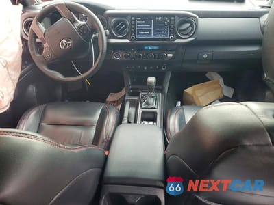 Zdjęcie 8 z 11 samochodu: 2023 TOYOTA TACOMA TRD OFF-ROAD VIN:3TMDZ5BN5PM155664 - miniatura