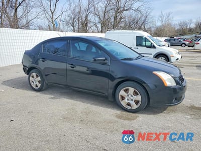 Czwarte zdjęcie samochodu z boku: 2009 NISSAN SENTRA VIN:3N1AB61E49L617433 - miniatura