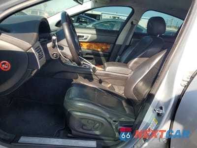 Zdjęcie 7 z 12 samochodu: 2009 JAGUAR XF PREMIUM LUXURY VIN:SAJWA06B39HR17174 - miniatura
