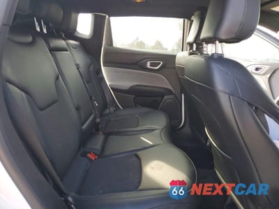 Zdjęcie 10 z 11 samochodu: 2025 JEEP COMPASS LATITUDE VIN:3C4NJDBN9ST577599 - miniatura