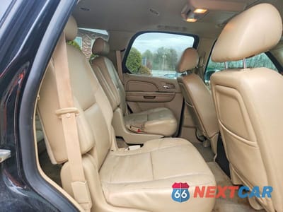 Zdjęcie 11 z 13 samochodu: 2010 CADILLAC ESCALADE PREMIUM VIN:1GYUKCEF4AR135077 - miniatura
