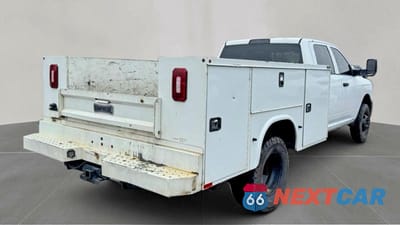 Czwarte zdjęcie samochodu z boku: 2020 RAM 3500 VIN:3C7WRTCL7LG225669 - miniatura