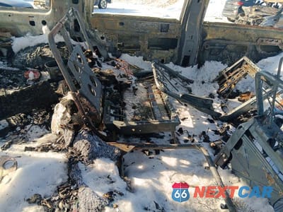 Zdjęcie 10 z 11 samochodu: 2000 CHEV TAHOE LT 4WD VIN:1GNEK13R8YR185218 - miniatura