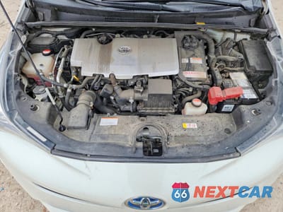 Zdjęcie 11 z 12 samochodu: 2016 TOYOTA PRIUS TWO VIN:JTDKBRFU5G3015930 - miniatura