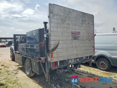 Drugie zdjęcie samochodu z przodu: 2016 FORD F450 SUPER DUTY FLATBED TRUCK VIN:1FDUF4GT1GED38572 - miniatura