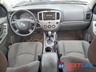 Zdjęcie 8 z 12 samochodu: 2006 MAZDA TRIBUTE I VIN:4F2YZ92Z96KM28347 - miniatura