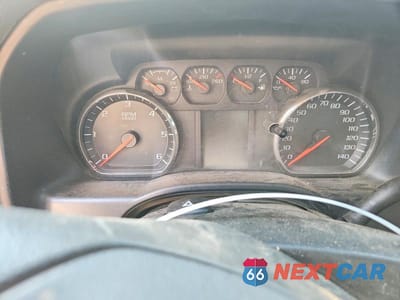 Zdjęcie 9 z 12 samochodu: 2017 CHEVROLET SILVERADO K1500 CUSTOM VIN:1GCVKPEC9HZ114985 - miniatura