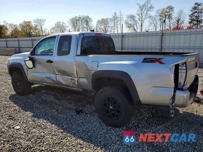 Drugie zdjęcie samochodu z przodu: 2022 TOYOTA TACOMA SR VIN:3TYRX5GN5NT059751 - miniatura
