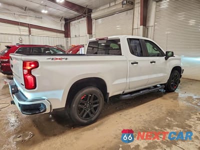 Trzecie zdjęcie samochodu z tyłu: 2022 CHEVROLET SILVERADO LTD K1500 RST VIN:1GCRYEED2NZ123990 - miniatura