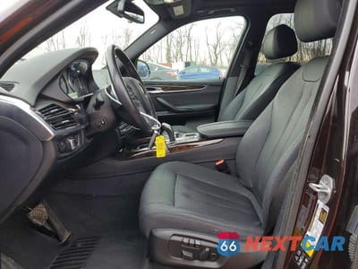 Zdjęcie 7 z 12 samochodu: 2018 BMW X5 XDRIVE35I VIN:5UXKR0C52J0X89189 - miniatura