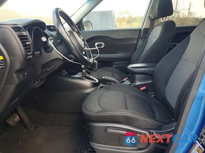 Zdjęcie 7 z 11 samochodu: 2018 KIA SOUL + VIN:KNDJP3A51J7588253 - miniatura