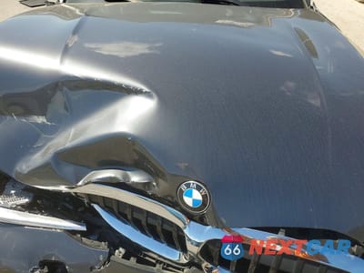 Zdjęcie 11 z 12 samochodu: 2022 BMW Motorrad 330I VIN:3MW5R1J0XN8C27111 - miniatura