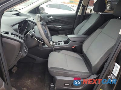 Zdjęcie 7 z 12 samochodu: 2017 FORD ESCAPE SE VIN:1FMCU9GD4HUD43697 - miniatura