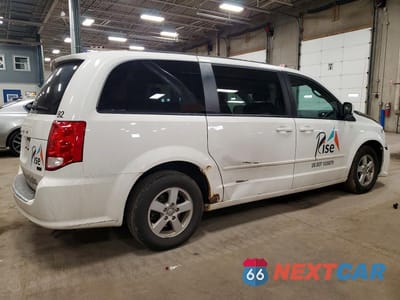 Trzecie zdjęcie samochodu z tyłu: 2013 DODGE GRAND CARAVAN SXT VIN:2C4RDGCGXDR576350 - miniatura