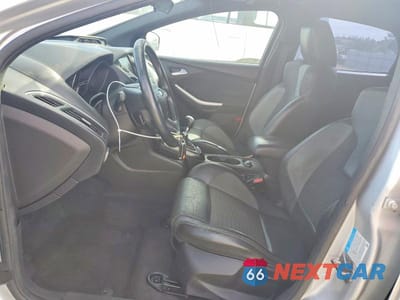 Zdjęcie 7 z 11 samochodu: 2013 FORD FOCUS ST VIN:1FADP3L98DL325191 - miniatura