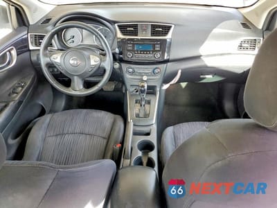 Zdjęcie 8 z 12 samochodu: 2016 NISSAN SENTRA SV VIN:3N1AB7AP4GY295531 - miniatura