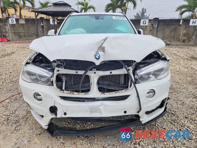 Piąte zdjęcie samochodu w środku: 2015 BMW X5 SDRIVE35I VIN:5UXKR2C5XF0H36603 - miniatura