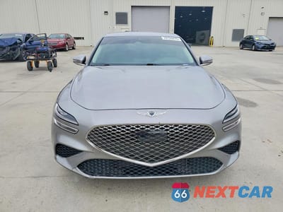 Piąte zdjęcie samochodu w środku: 2023 GENESIS G70 BASE VIN:KMTG34TA3PU131543 - miniatura