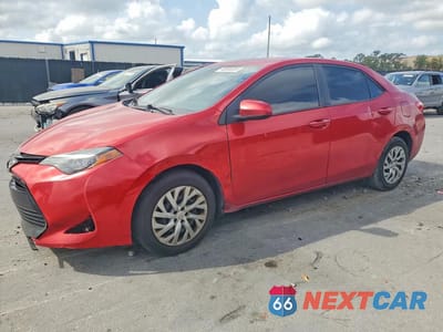 2018 TOYOTA COROLLA LE 5YFBURHE7JP778918 - główne zdjęcie licytacji z USA - miniatura