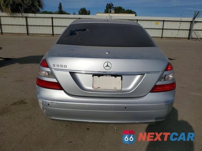 Zdjęcie 6 z 11 samochodu: 2007 MERCEDES-BENZ S 550 VIN:WDDNG71X77A085077 - miniatura