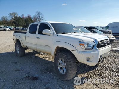 Czwarte zdjęcie samochodu z boku: 2015 TOYOTA TACOMA V6 VIN:3TMMU4FN1FM073349 - miniatura