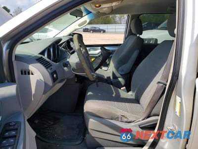 Zdjęcie 7 z 13 samochodu: 2009 DODGE GRAND CARAVAN SE VIN:2D8HN44E39R533675 - miniatura