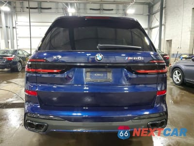 Zdjęcie 6 z 13 samochodu: 2025 BMW X7 M60I VIN:5UX33EM09S9Y51416 - miniatura