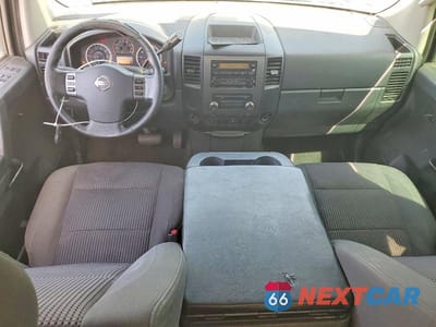 Zdjęcie 8 z 11 samochodu: 2009 NISSAN TITAN XE VIN:1N6AA06A89N303915 - miniatura