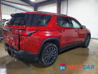 Trzecie zdjęcie samochodu z tyłu: 2023 CHEVROLET TRAVERSE RS VIN:1GNEVJKW1PJ282451 - miniatura