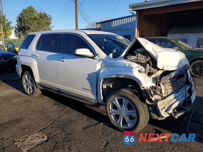 Czwarte zdjęcie samochodu z boku: 2017 GMC TERRAIN SLE VIN:2GKFLSEK7H6352345 - miniatura