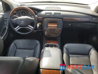 Zdjęcie 8 z 12 samochodu: 2011 MERCEDES-BENZ R 350 4MATIC VIN:4JGCB6FE6BA117992 - miniatura