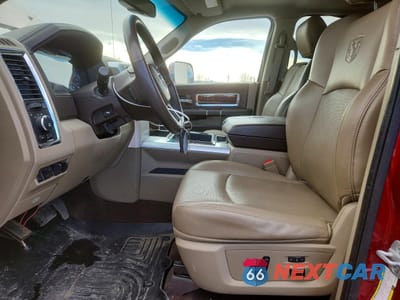 Zdjęcie 7 z 12 samochodu: 2012 DODGE RAM 3500 LARAMIE VIN:3C63D3ELXCG243604 - miniatura