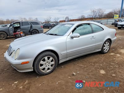 2002 MERCEDES-BENZ CLK 320 WDBLJ65G62T125099 - główne zdjęcie licytacji z USA - miniatura