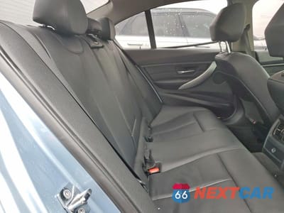 Zdjęcie 10 z 12 samochodu: 2013 BMW 328 I VIN:WBA3A5C59DF350807 - miniatura