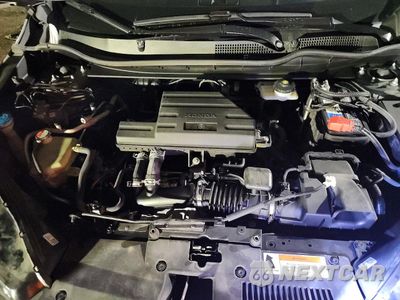 Zdjęcie 12 z 14 samochodu: 2018 HONDA CR-V TOURING VIN:2HKRW2H94JH630080 - miniatura