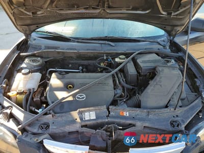 Zdjęcie 11 z 12 samochodu: 2008 MAZDA 3 I VIN:JM1BK12FX81791072 - miniatura