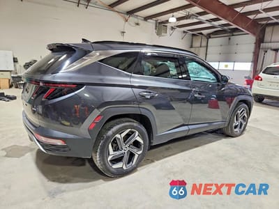 Trzecie zdjęcie samochodu z tyłu: 2023 HYUNDAI TUCSON LIMITED VIN:5NMJECAE1PH201529 - miniatura