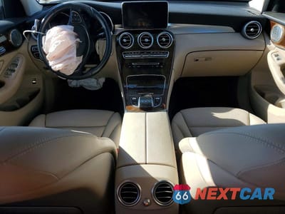Zdjęcie 8 z 13 samochodu: 2017 MERCEDES-BENZ GLC 300 4MATIC VIN:WDC0G4KB5HF235918 - miniatura