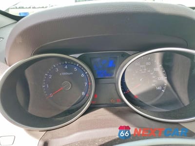 Zdjęcie 9 z 13 samochodu: 2014 HYUNDAI TUCSON GLS VIN:KM8JTCAF7EU889553 - miniatura