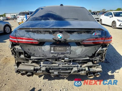 Zdjęcie 6 z 13 samochodu: 2025 BMW M5 VIN:WBS83FK00SCT14543 - miniatura