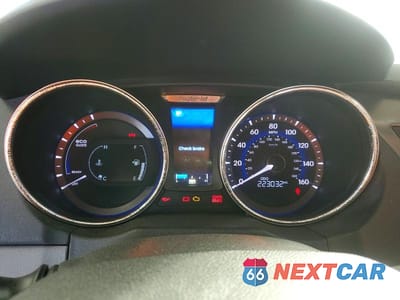 Zdjęcie 9 z 12 samochodu: 2013 HYUNDAI SONATA HYBRID VIN:KMHEC4A40DA069062 - miniatura