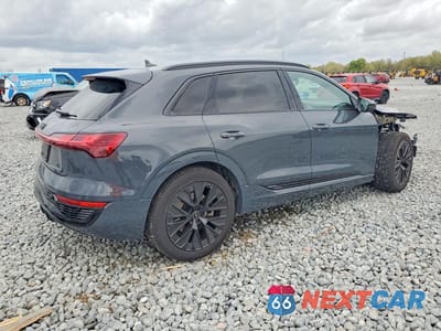 Trzecie zdjęcie samochodu z tyłu: 2024 AUDI Q8 E-TRON PRESTIGE VIN:WA16AAGE2RB025055 - miniatura