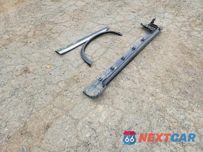 Zdjęcie 13 z 13 samochodu: 2016 VOLVO XC90 T6 VIN:YV4A22PL2G1072975 - miniatura