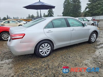 Trzecie zdjęcie samochodu z tyłu: 2011 TOYOTA CAMRY LE VIN:4T4BF3EK5BR145311 - miniatura