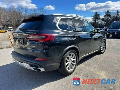 Trzecie zdjęcie samochodu z tyłu: 2021 BMW X5 XDRIVE45E VIN:5UXTA6C06M9F01809 - miniatura