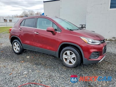 Czwarte zdjęcie samochodu z boku: 2017 CHEVROLET TRAX 1LT VIN:3GNCJPSB5HL273653 - miniatura