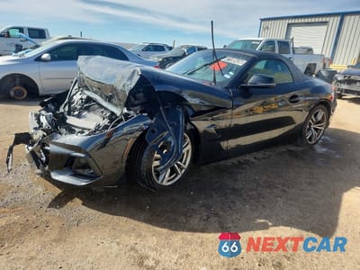 2026 BMW Z4 SDRIVE30I WBAHF3C02TWY49785 - główne zdjęcie licytacji z USA - miniatura