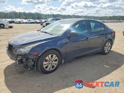 2015 CHEVROLET CRUZE LS 1G1PA5SH0F7275632 - główne zdjęcie licytacji z USA - miniatura