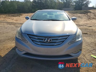 Piąte zdjęcie samochodu w środku: 2013 HYUNDAI SONATA LIMITED VIN:5NPEC4AC8DH601940 - miniatura